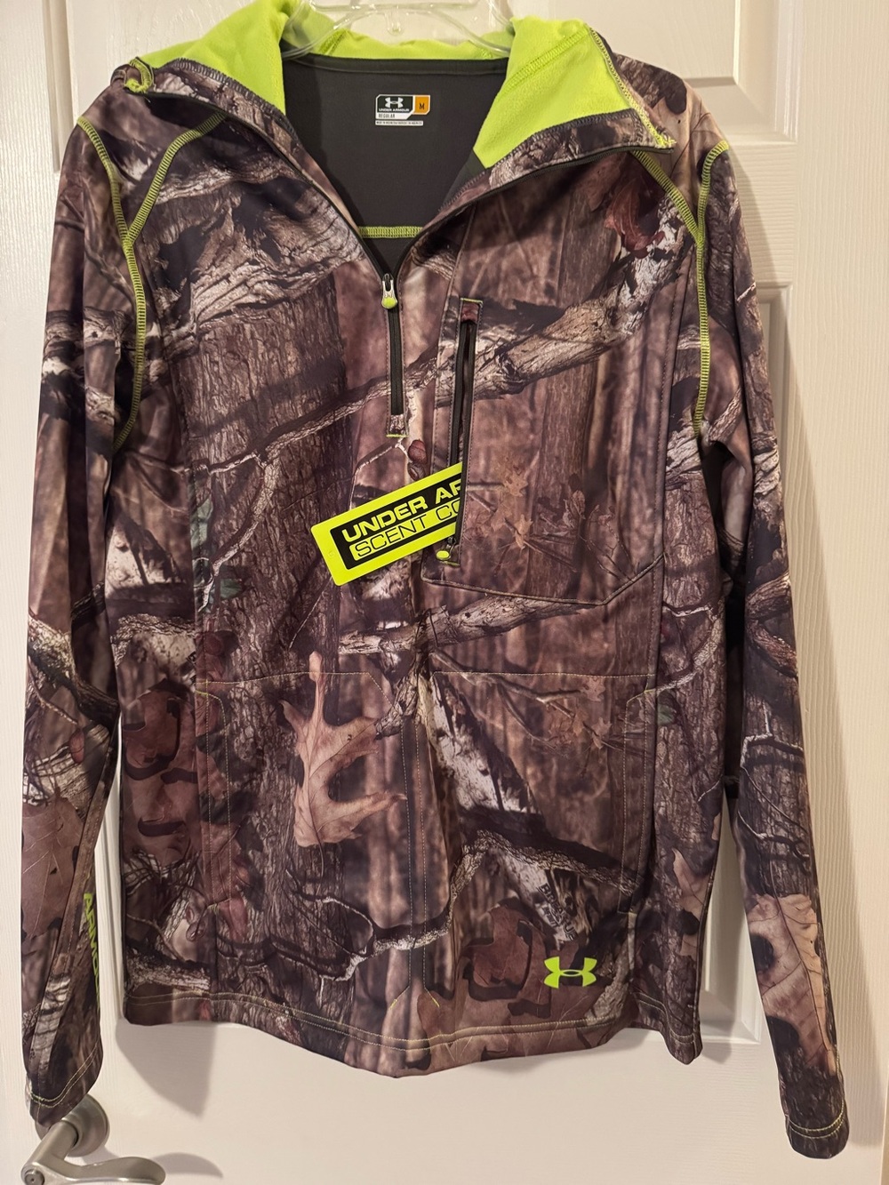 NWT Under Armour Scent Control Camo 1/4 Zip Hoodie Jacket Medium - Unisex 🍂🍃🍂